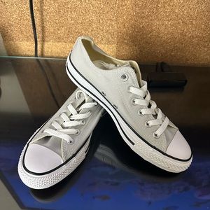 Grey Converse Unisex